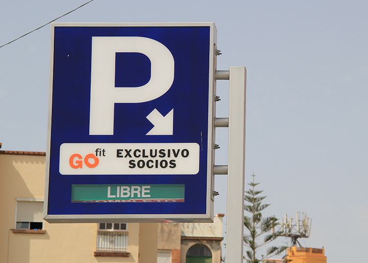 Disfruta de 2 horas de parking totalmente gratuito