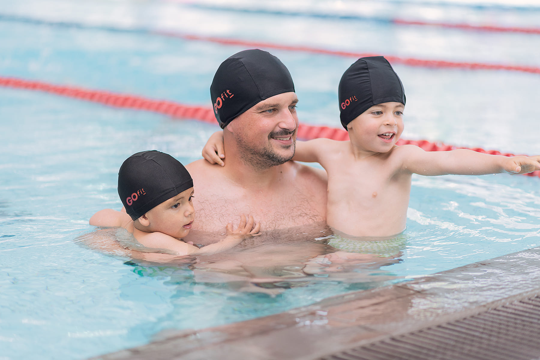 piscina familia